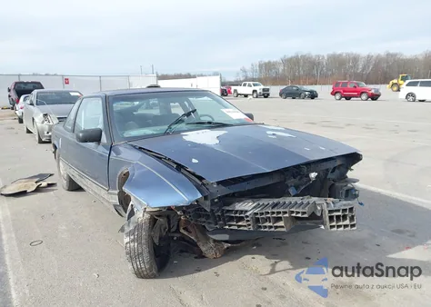 1993 Buick Regal Limited z USA, uszkodzony, nr VIN 2G4WD14TXP1418715